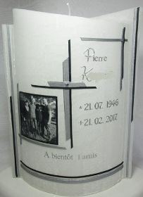 Memoria doble hoja con relieve.jpg